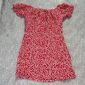 Off the shoulder floral mini dress